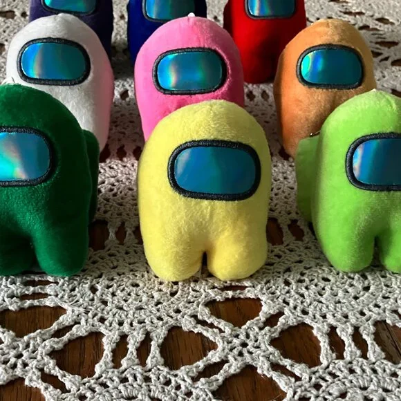 Lot of 9 Among Us 4” Plush Squeaker Keychains Backpack Clips All Different - Picture 2 of 8